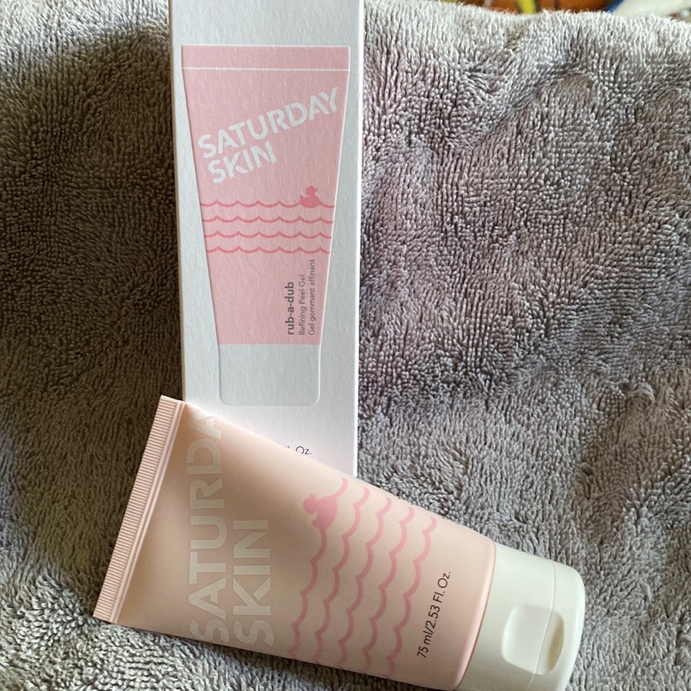 Saturday Skin skin peel